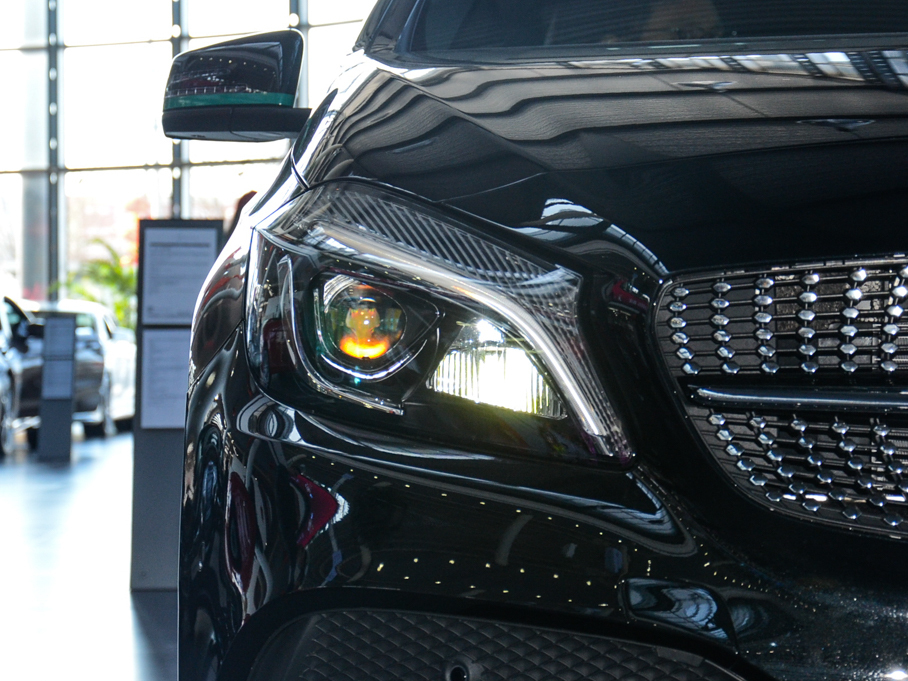 2016YA(M) A 200 ِ