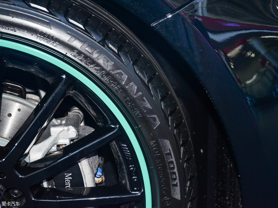 2016YA(M) A 200 ِ