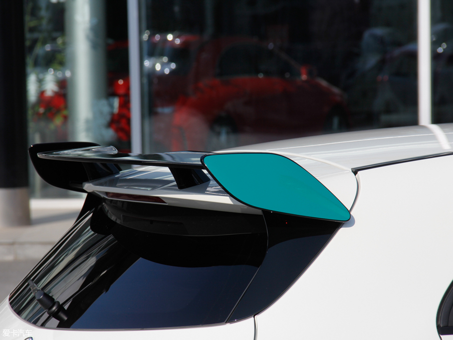 2016YA(M) A 200 ِ