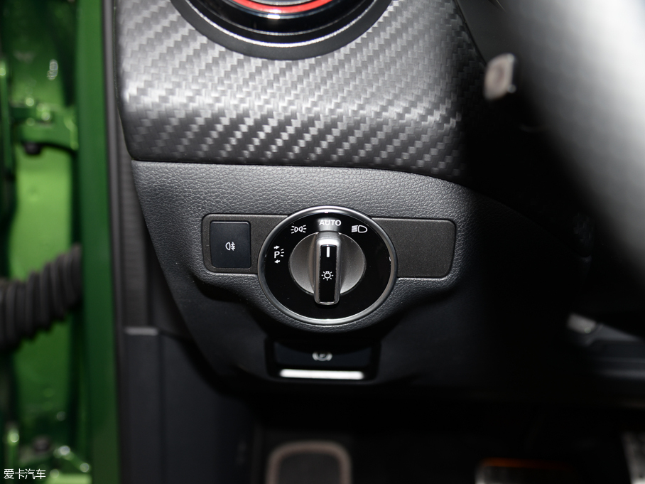 2016YA(M) A 260 \