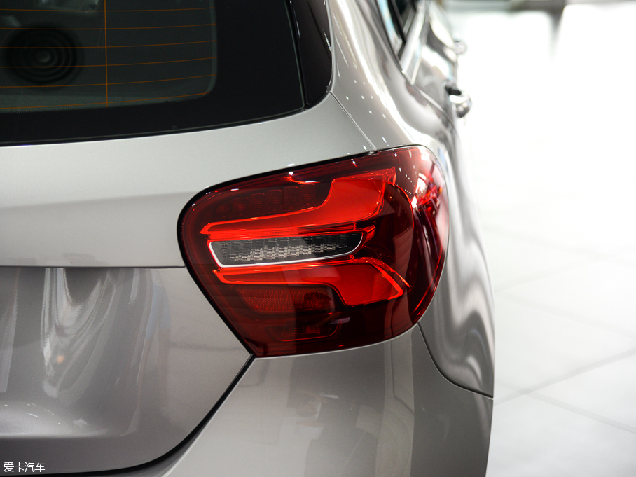 2016YA(M) A 200 Ӹ