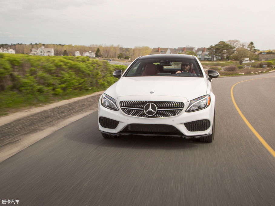 2016��YC��Coupe C 300 �I��܇