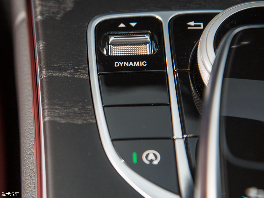 奔驰c260coupe内饰,奔驰c260coupe2020款 2016款奔驰c级coupec 300 轿跑车