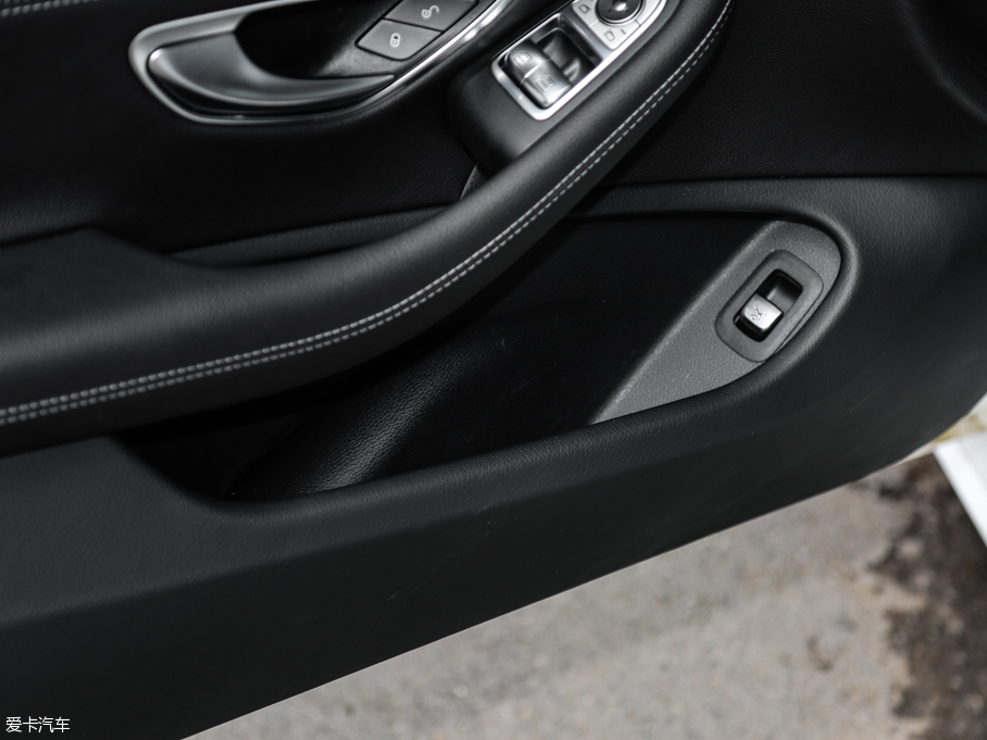 2016YC(j)Coupe C 200 I܇