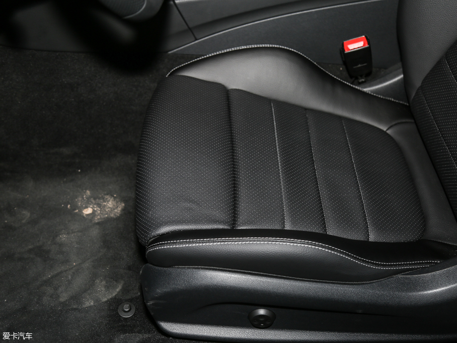 2016YCCoupe C 200 I܇