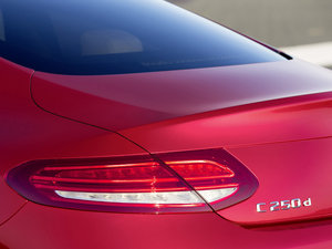 2016C 250 d 4MATIC ^