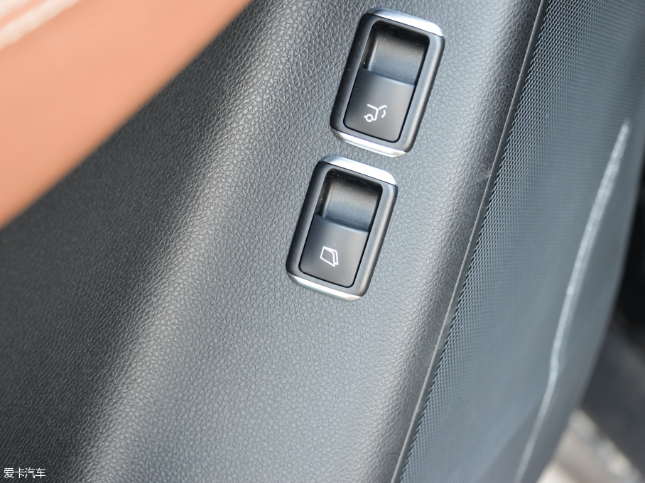 2016YGLS GLS 400 4MATIC A