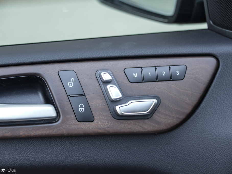 2016YGLS GLS 400 4MATIC A