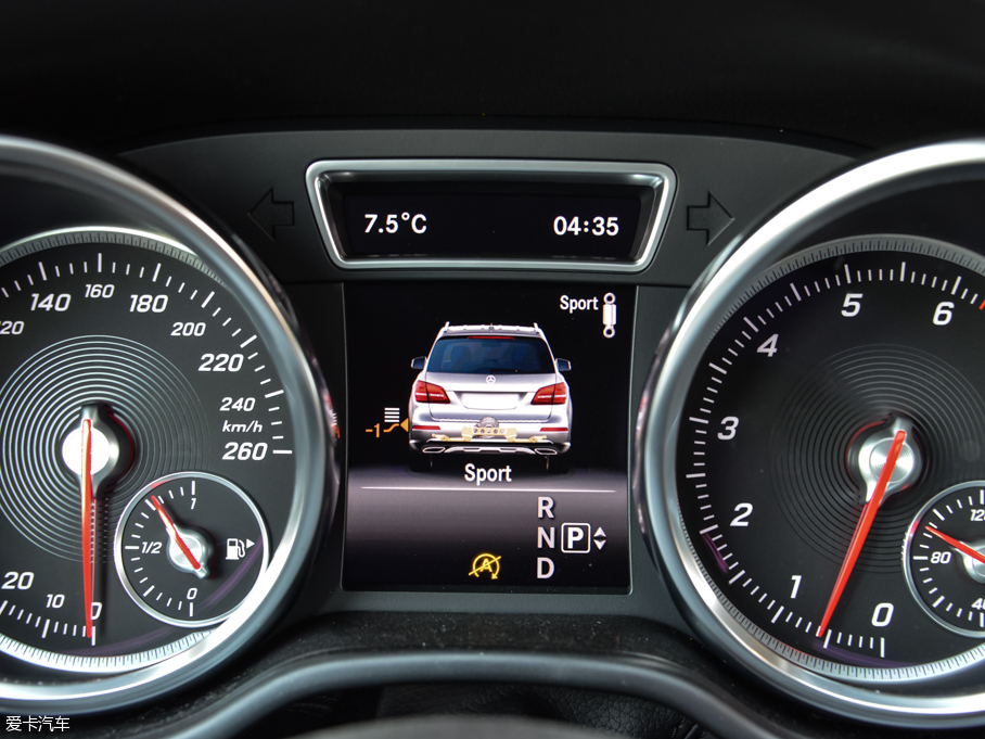 2016��YGLS GLS 400 4MATIC ���A��