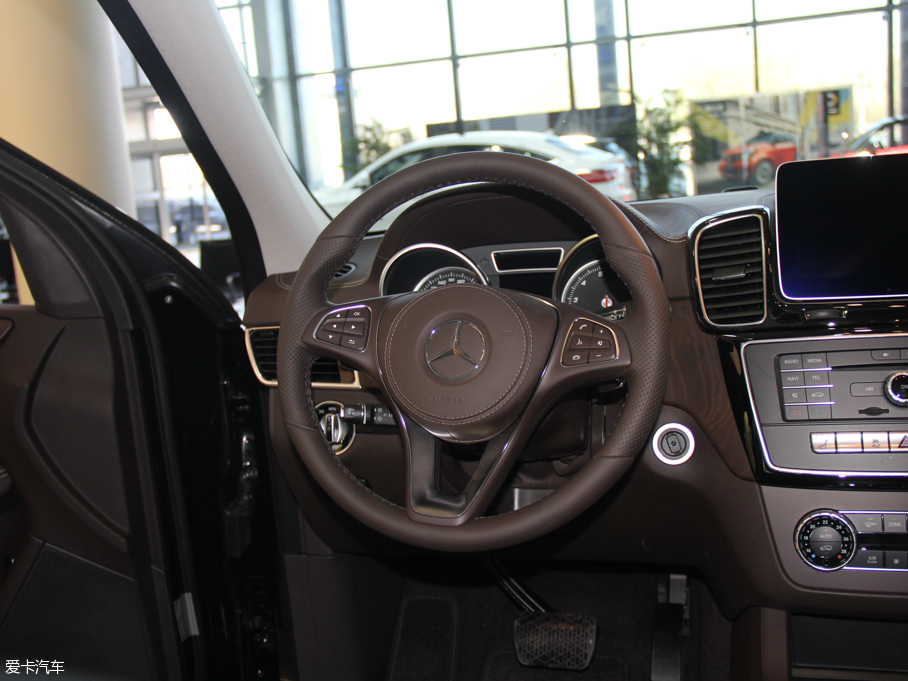 2016YGLS GLS 400 4MATIC Ӹ