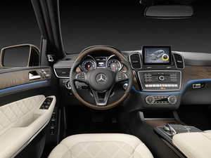 2016GLS 500 4MATIC п؅^