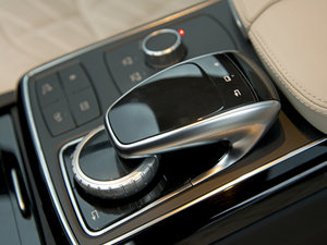 2016GLS 400 4MATIC A п؅^