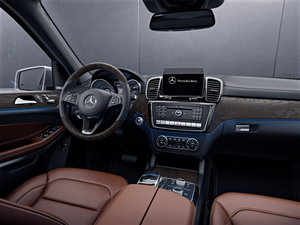 2016GLS 500 4MATIC п؅^