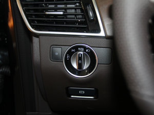 2016GLS 400 4MATIC Ӹ п؅^(q)