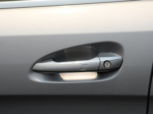 2016GLS 500 4MATIC {T