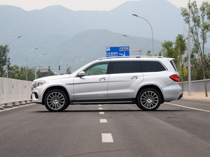 2016GLS 500 4MATIC ^