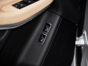 2016GLS 500 4MATIC п؅^