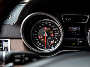 2016GLS 500 4MATIC п؅^