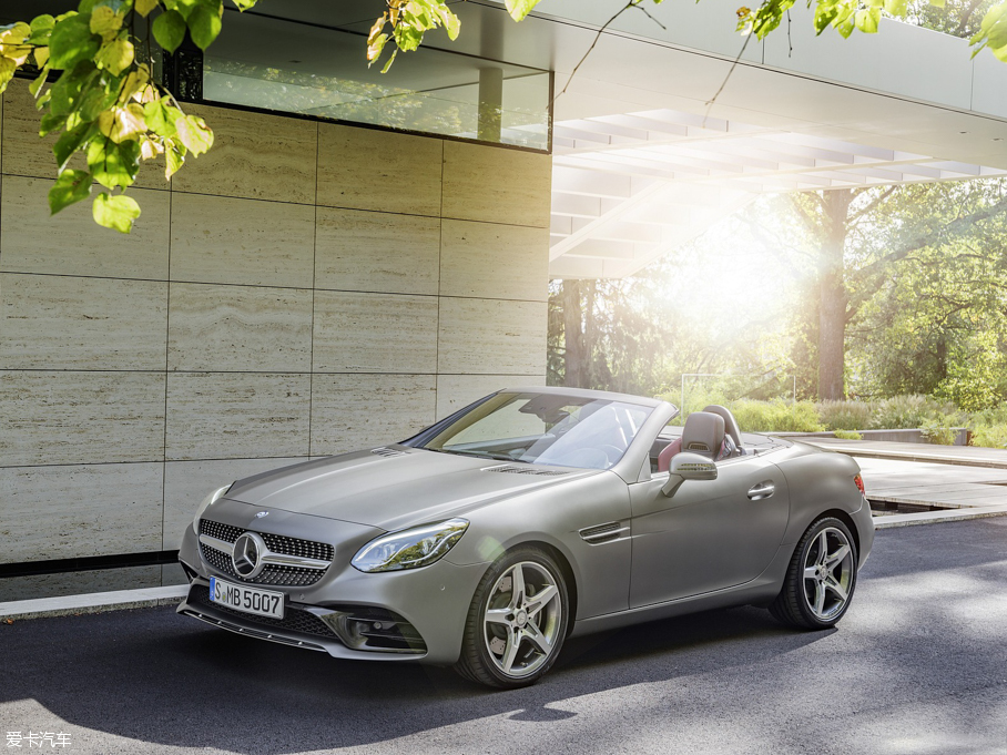 2016YSLC 300 A\(yn)(dng)