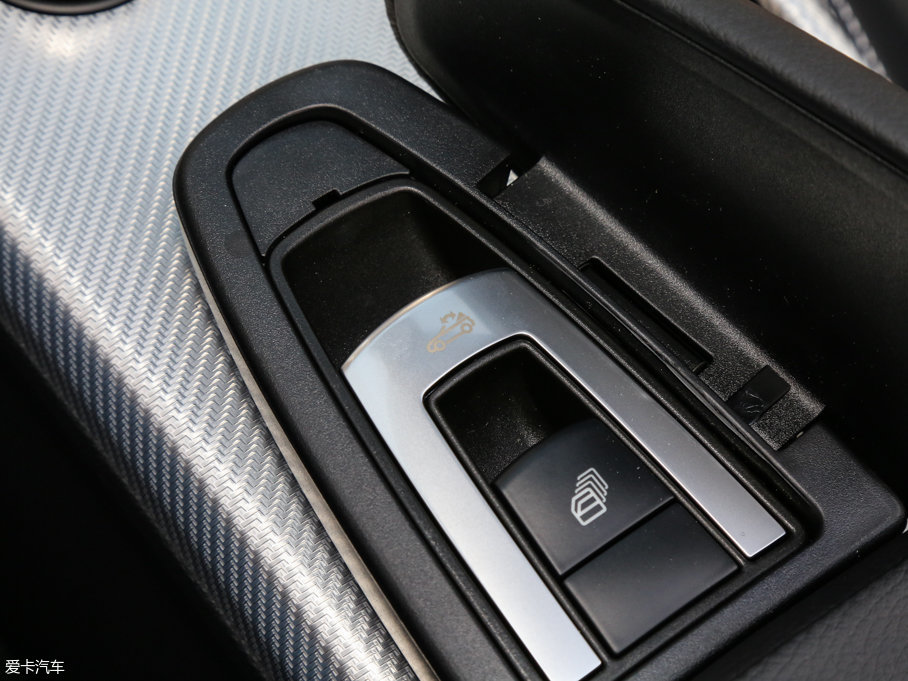 2016YSLC 200 r(sh)