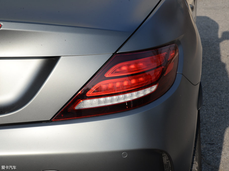 2016YSLC 300 A\(yn)(dng)