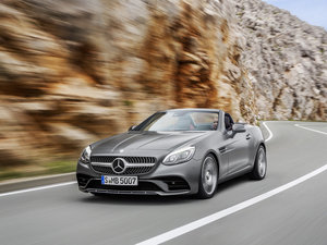 2016300 A\(yn)(dng) w^