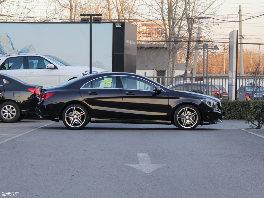 2016YCLA CLA 220 4MATIC