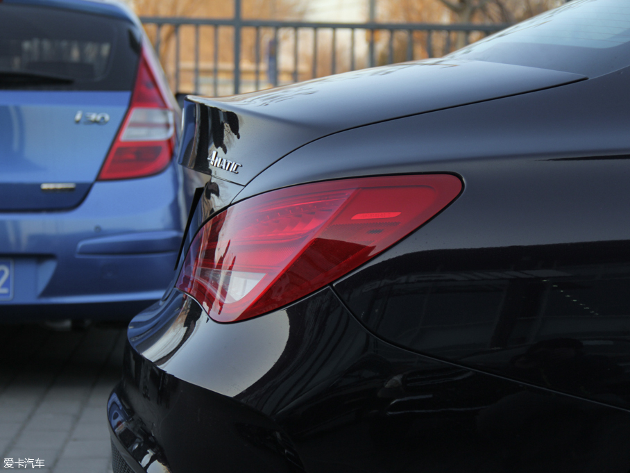 2016YCLA CLA 220 4MATIC