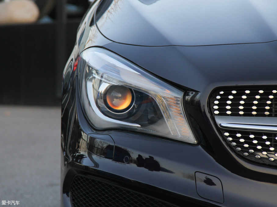 2016YCLA CLA 220 4MATIC