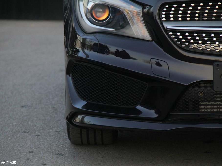 2016YCLA CLA 220 4MATIC