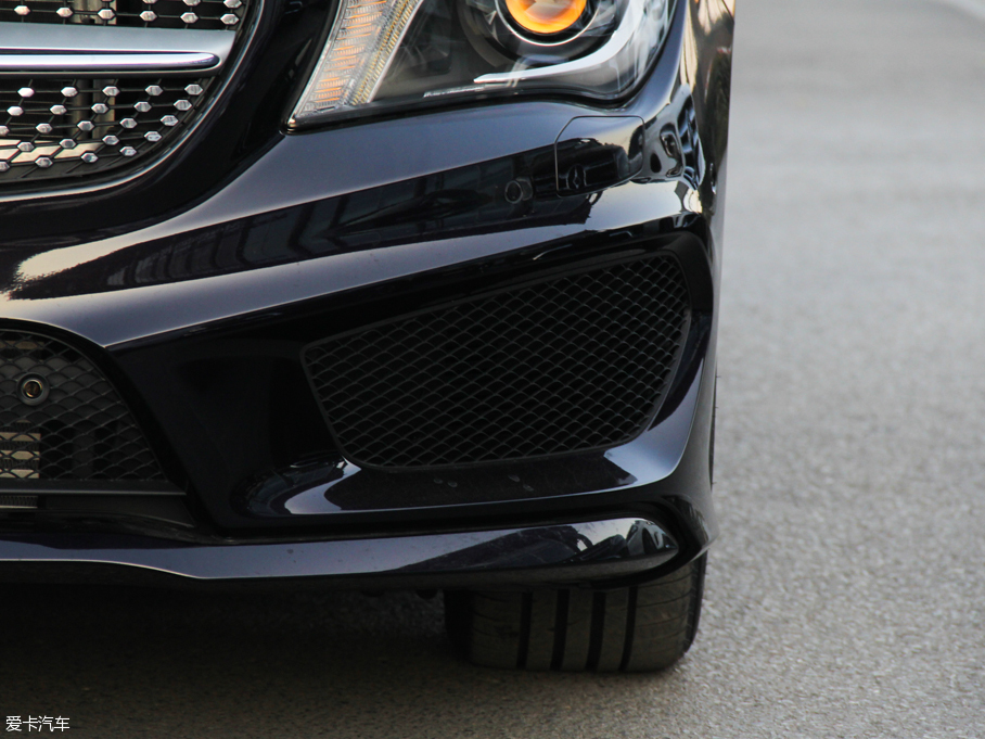 2016YCLA CLA 220 4MATIC