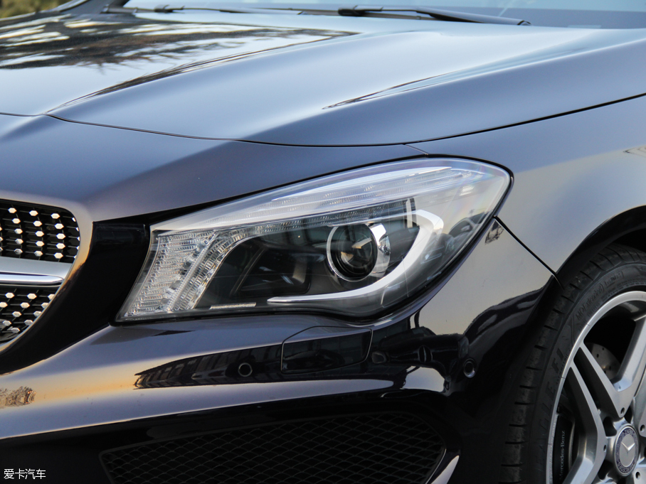 2016YCLA CLA 220 4MATIC