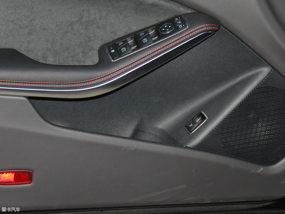 2016YCLA CLA 220 4MATIC