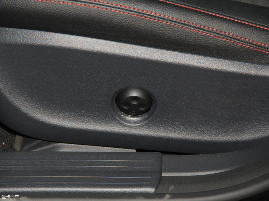 2016��YCLA CLA 220 4MATIC