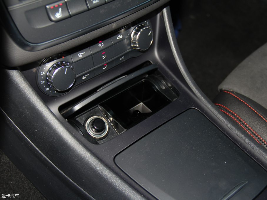 2016��YCLA CLA 220 4MATIC