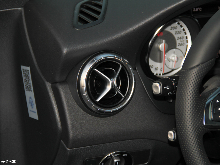 2016��YCLA CLA 220 4MATIC