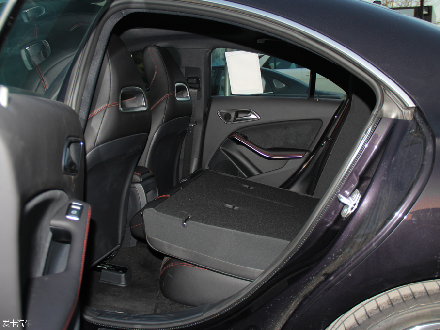 2016YCLA CLA 220 4MATIC