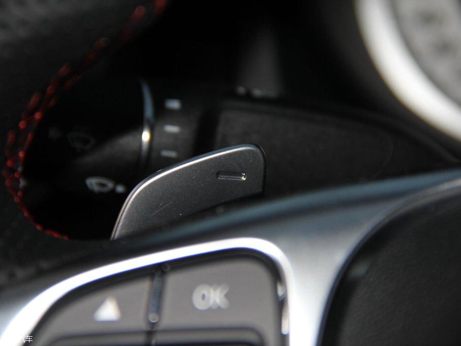 2016YCLA CLA 220 4MATIC