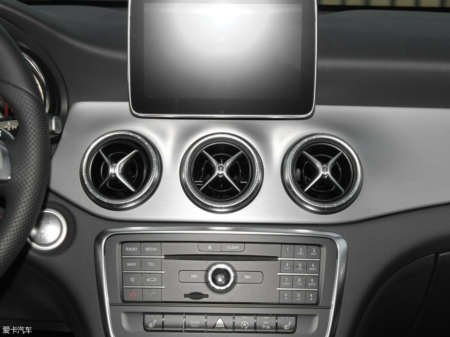 2016YCLA CLA 220 4MATIC