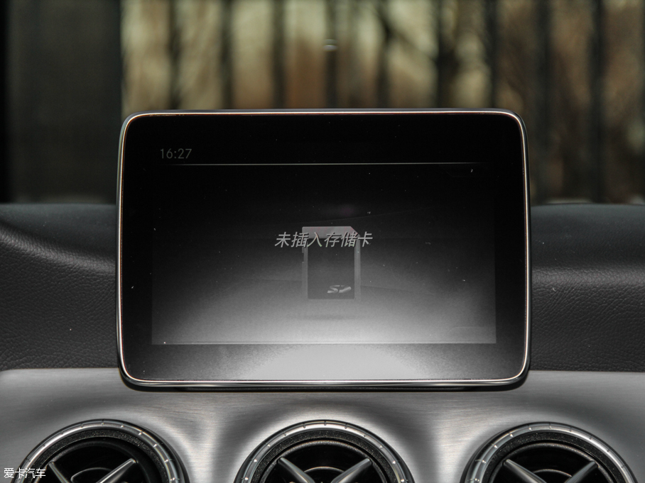 2016YCLA CLA 220 4MATIC