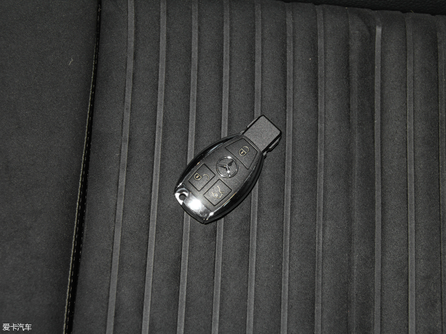 2016YCLA CLA 220 4MATIC