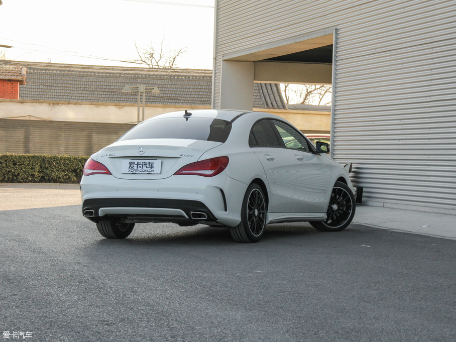 2016YCLA CLA 260 4MATIC