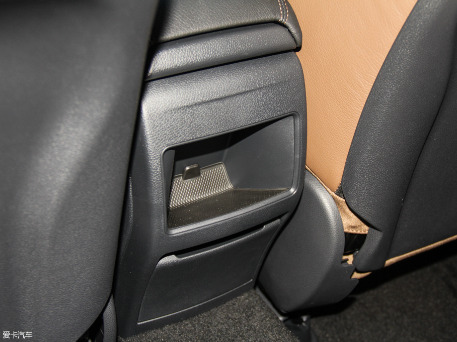 2016YCLA CLA 260 4MATIC