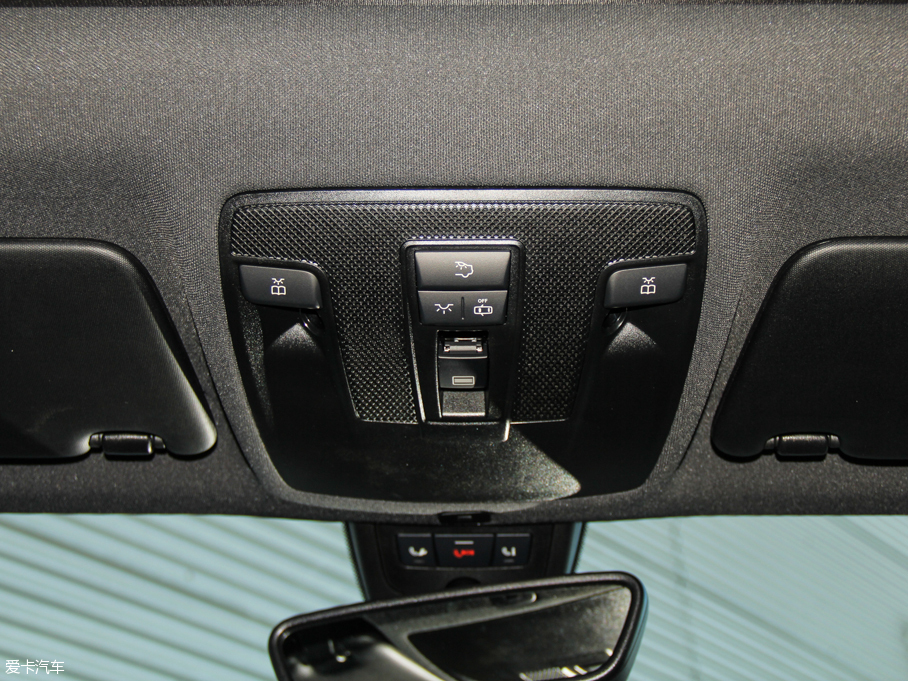 2016YCLA CLA 260 4MATIC