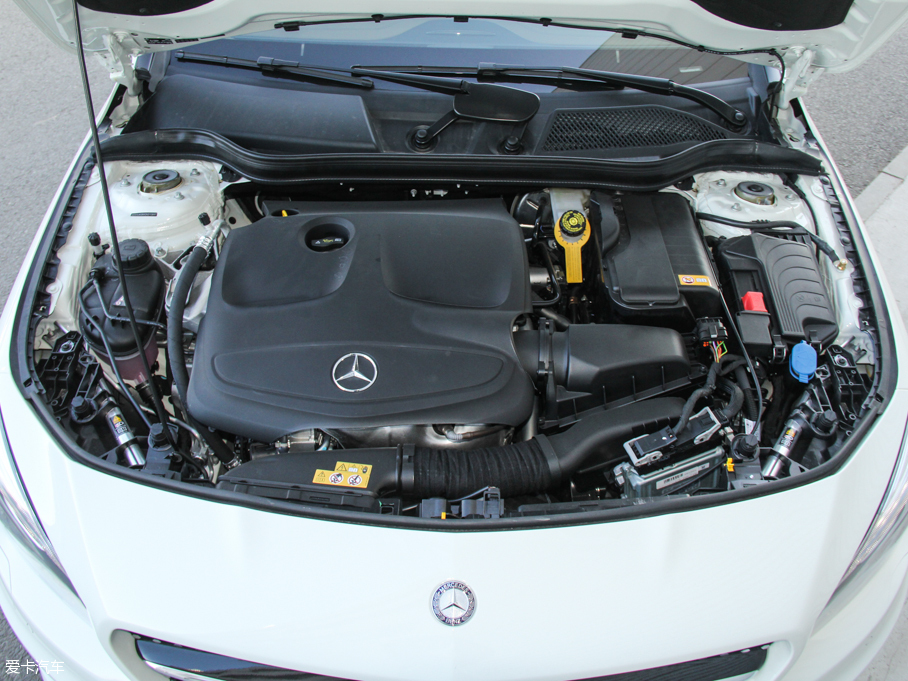 2016YCLA CLA 260 4MATIC