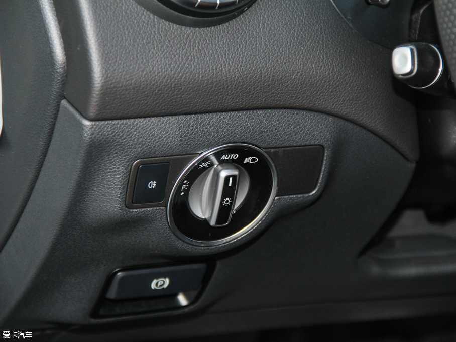 2016YCLA CLA 260 4MATIC