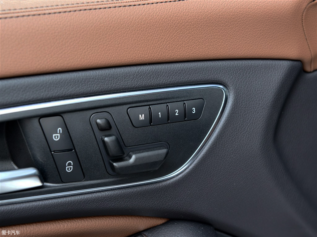 2016YCLA CLA 260 4MATIC