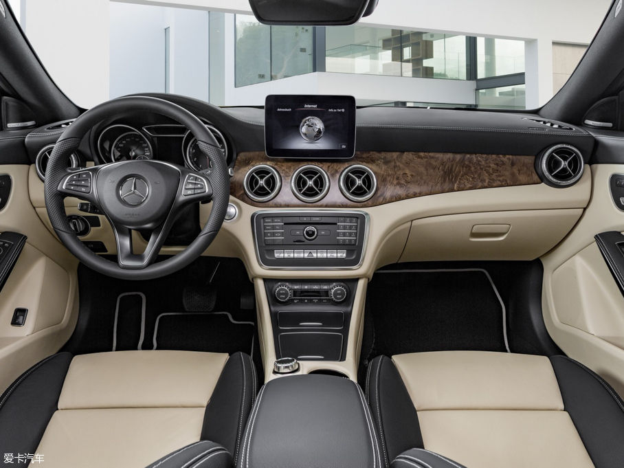 2016YCLA Shooting Brake