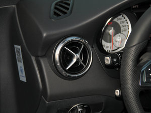 2016CLA 220 4MATIC g