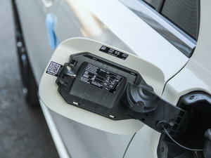 2016CLA 260 4MATIC ^